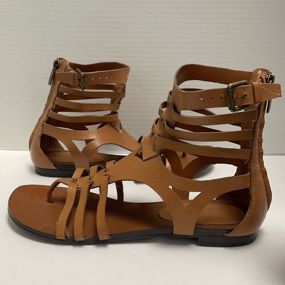 Enzo Angiolini Makayla gladiator leather sandals - Picture 1 of 7
